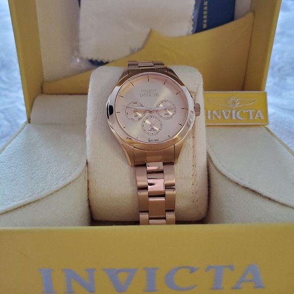 Invicta women's watch - Picture 4 of 4